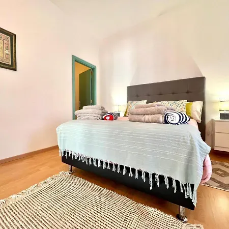 Espectacular Con Piscina Privada, Wifi En Villa Triquivijate