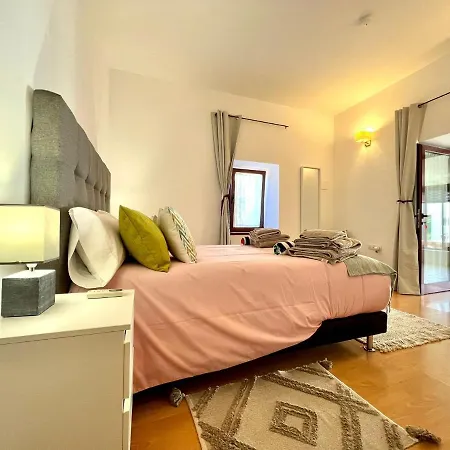 Espectacular Con Piscina Privada, Wifi En Triquivijate