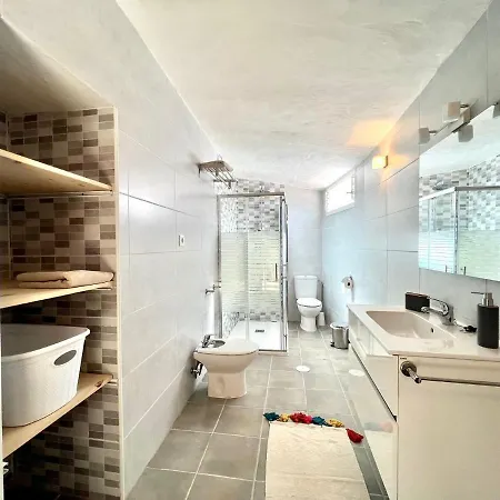 Espectacular Con Piscina Privada, Wifi En