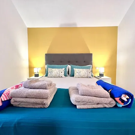Espectacular Con Piscina Privada, Wifi En Villa Triquivijate