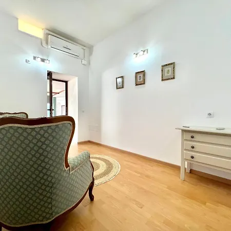 Espectacular Con Piscina Privada, Wifi En * Triquivijate