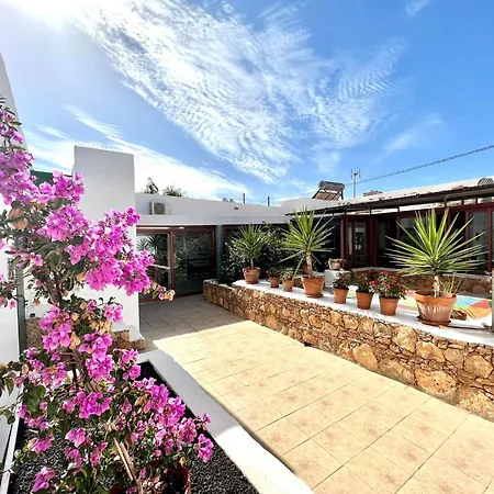 Villa Espectacular Con Piscina Privada, Wifi En Triquivijate