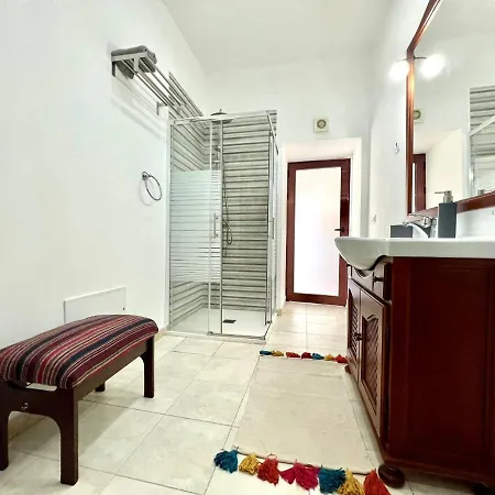 Espectacular Con Piscina Privada, Wifi En * Triquivijate