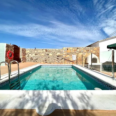 Espectacular Con Piscina Privada, Wifi En