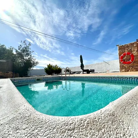 Espectacular Con Piscina Privada, Wifi En Villa