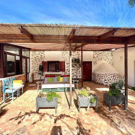Espectacular Con Piscina Privada, Wifi En Triquivijate